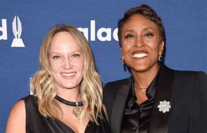 Amber Laign- Bio, Age, Height, Net Worth, Husband, Marriage