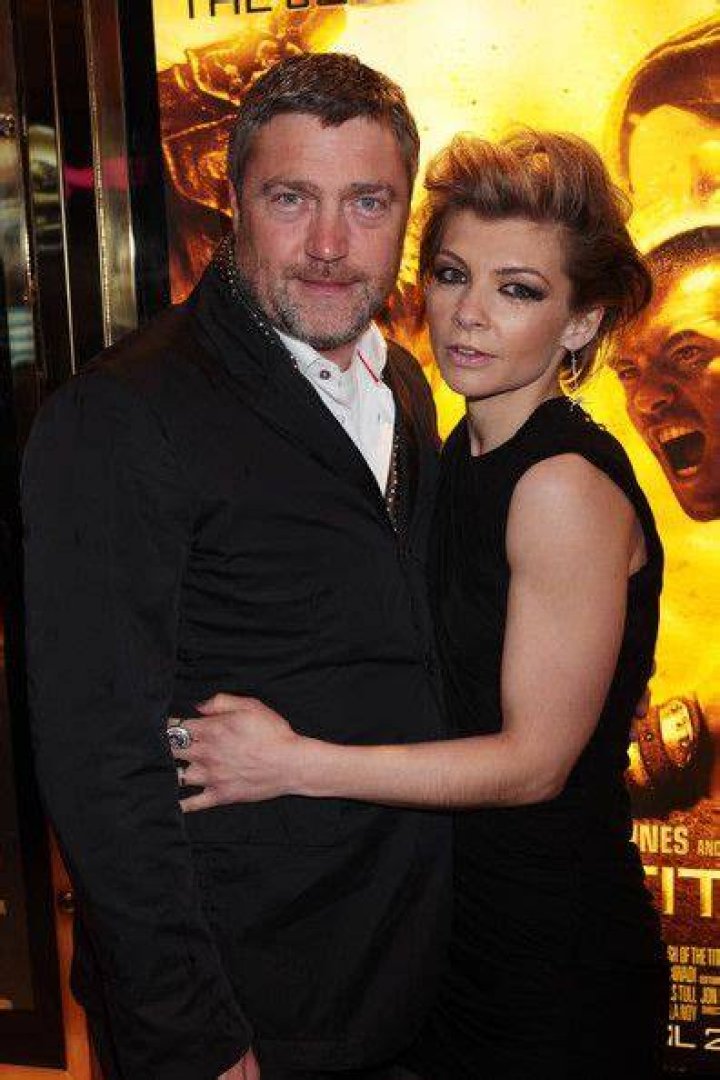 Amelia Curtis: Who Is Vincent Regan Wife?