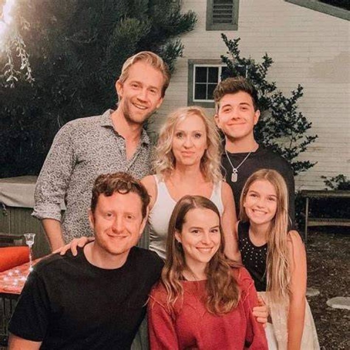 Disney Actor Bradley Steven Perry Parents And Siblings