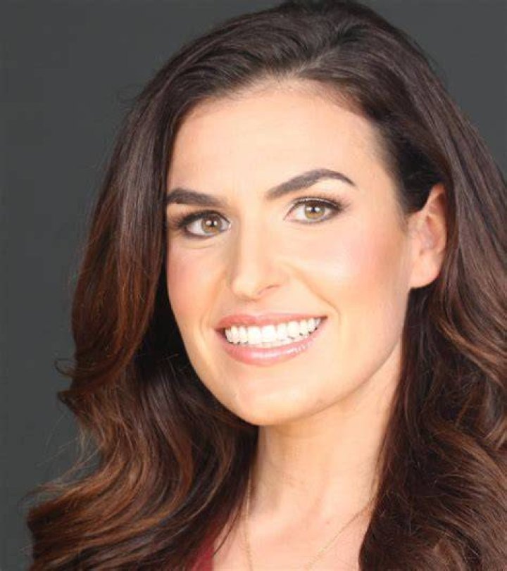 Erin Como Fox 5 Husband, Married, Net Worth, Age, Height, Kids, Bio