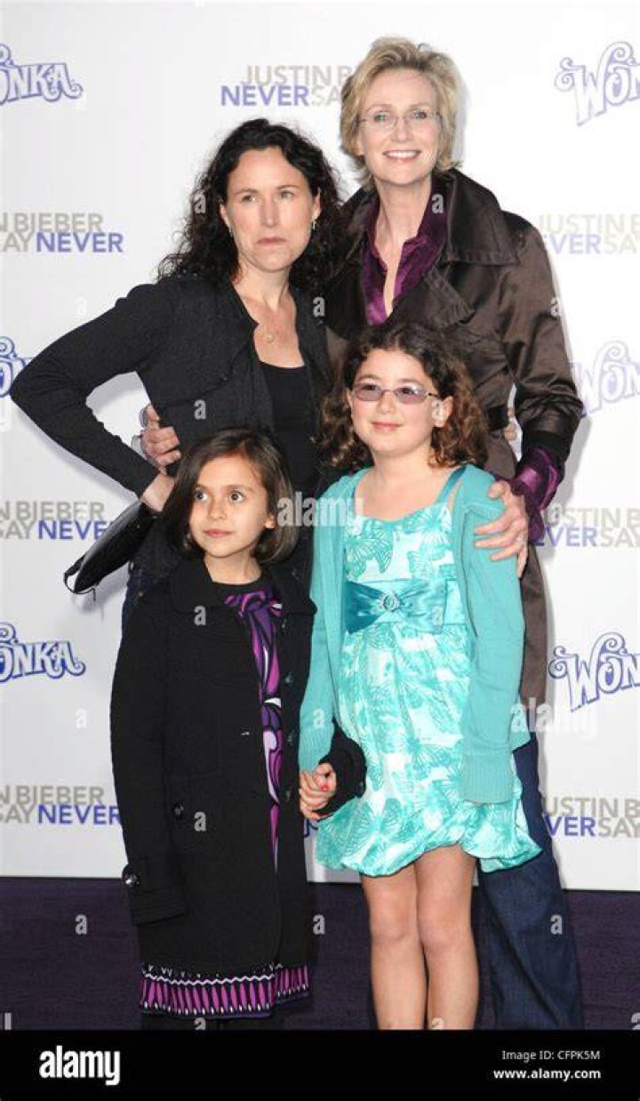 Jane Lynch Children: Does Jane Lynch have a child?