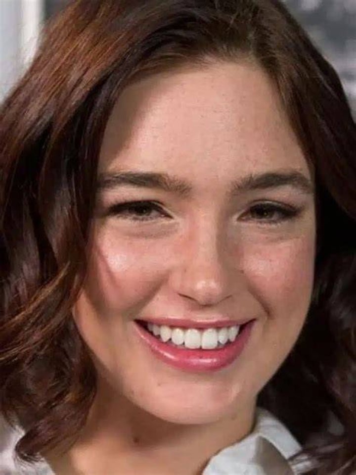 Jodi Taylor Bio, Age, Height, Husband, Children, Parents, Author and Net Worth