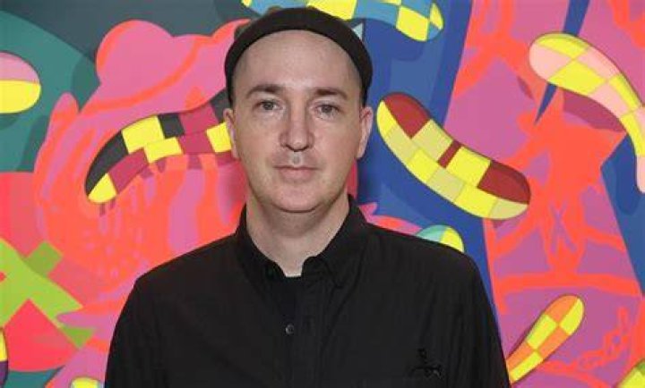 Kaws’s Net Worth, Age, Height, Weight, Girlfriend, Dating, Bio-Wiki