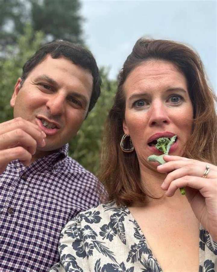 Kelly Evans Cnbc Bio :: Is Kelly Evans Pregnant With Husband Eric Chemi