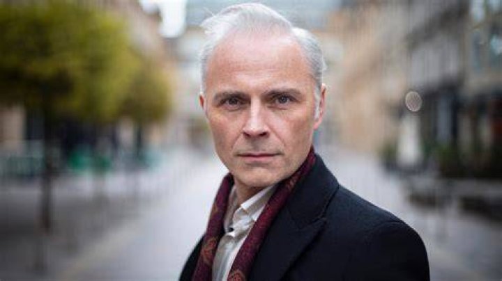 Mark Bonnar parents: Meet Stanley Bonnar