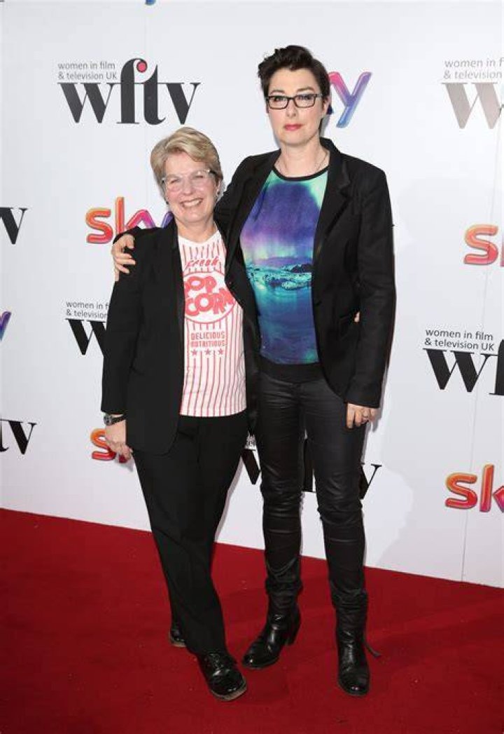 Sue Perkins Net Worth: How Rich Is Sue Perkins?