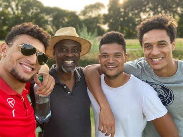 Who Are David & Simone Edwards? Jesse Edwards Parents And More