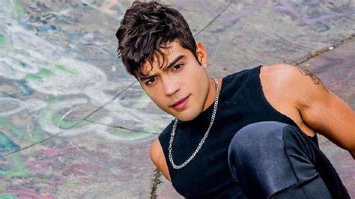 Who Is Jeronimo Cantillo On Rebelde Netflix? Meet The Actor On Instagram